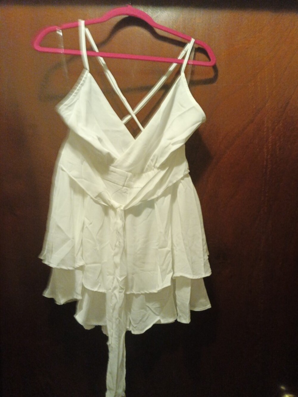 Hayden LA NWT Dressy Tiered Ruffle Hem Romper Spaghetti Strap Size Medium White